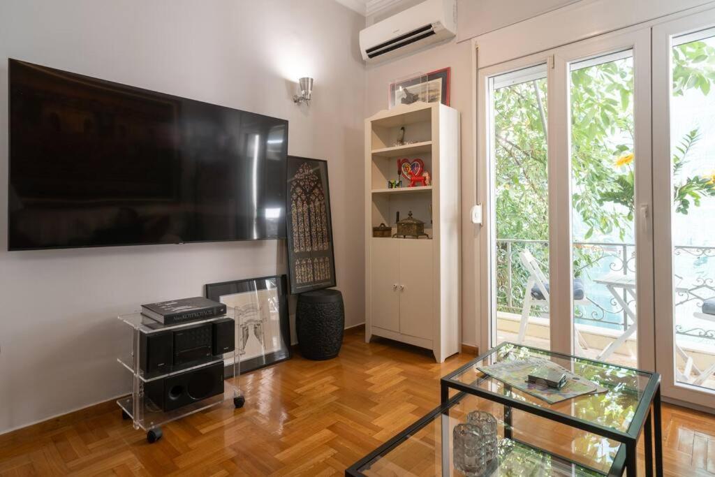 Apartament Chic N Central Apt In Kolonaki Ateny Zewnętrze zdjęcie